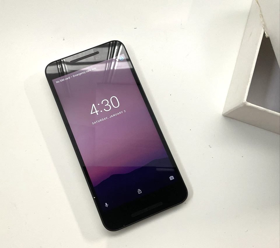 Smartphone LG Google Nexus 5X H791 Original GSM Desbloqueado 32GB 4G LTE Blanco Foto 2 de 4