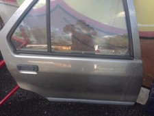 Porte arrière et accessoires Renault R19
