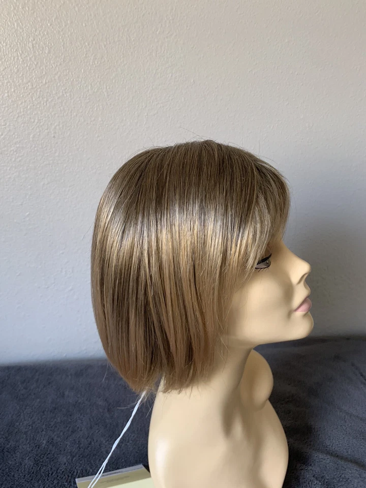 Rene of Paris Orchid SCORPIO Straight Bob con Peluca, Sunny Spice Rooteado Rubio Foto 2 de 4