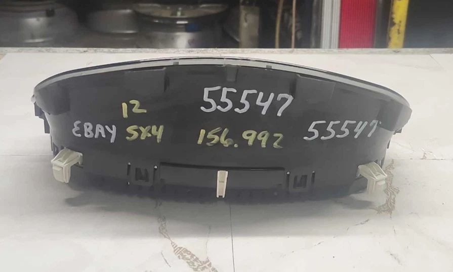 11-12 SUZUKI SX4 156K MILLAS VELOCÍMETRO MEDIDOR DE GRUPO CABEZAL DE INSTRUMENTO AWD A MPH Foto 2 de 4