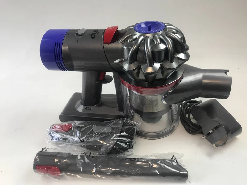 Dyson V7 Trigger Handheld Cordless Vacuum + Tools nickel - Image 2 of 3