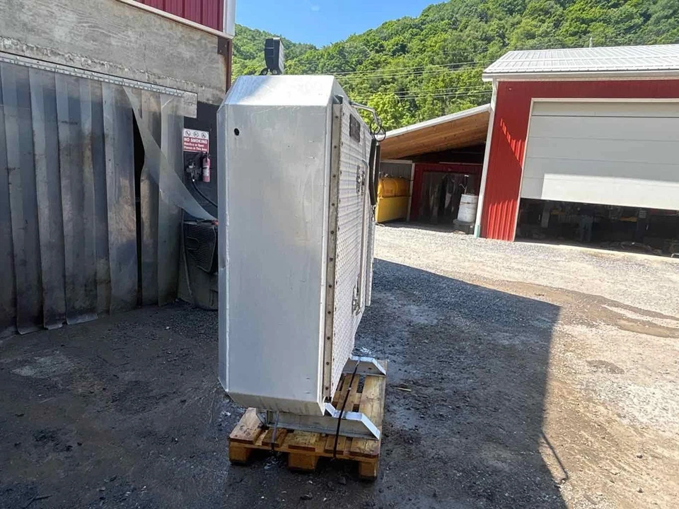 Pro Tech Aluminum Headache Rack w/Tool Boxes/Storage Compartments (3) - Image 2 of 4