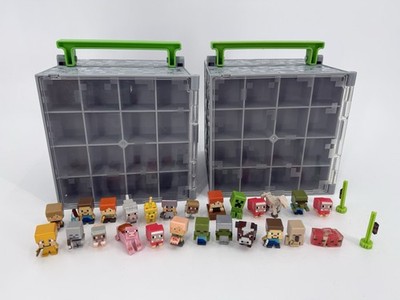 Minecraft Mattel Minifigure Carrying Case Storage Block with 25 Figures 2 Cases