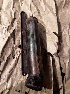 Original Mercedes-Benz Abgaskrümmer links A2721402709 (OEM: 272 140 27 09)