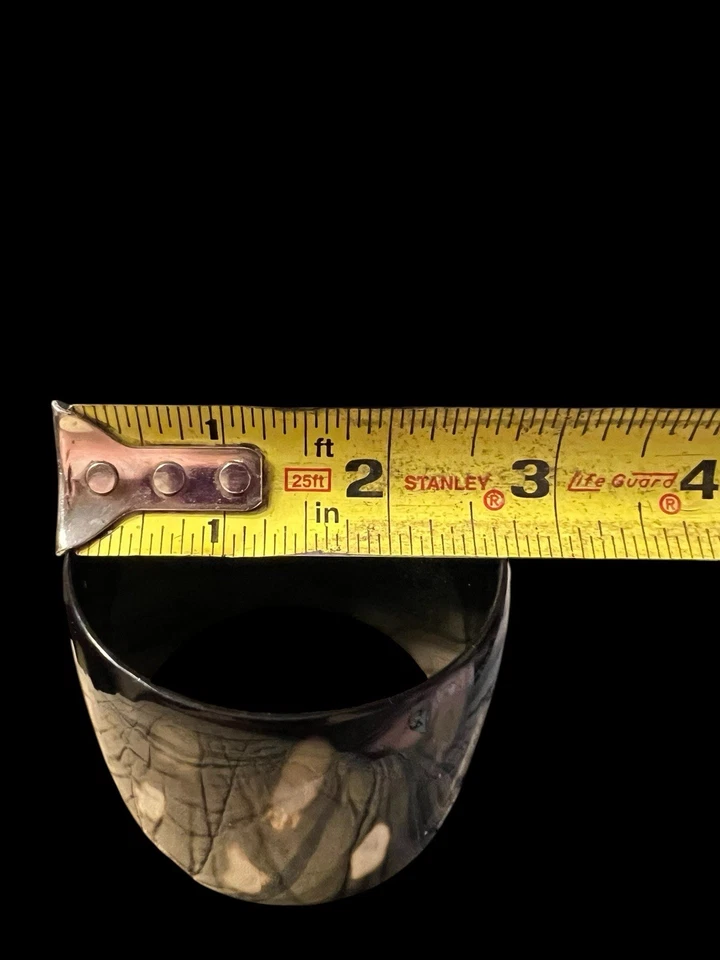 Hermoso brazalete de cuerno natural para muñeca pequeña Foto 3 de 4