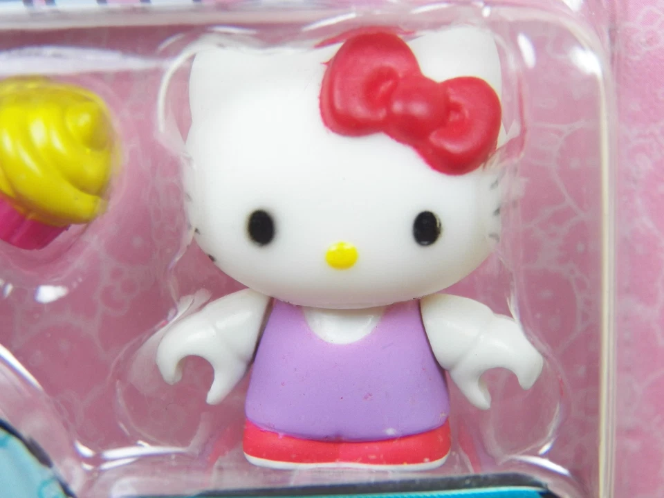 Hello Kitty Mega Bloks 14 Pc Cupcakes Building Playset Figure 10963 *BRAND NEW* - Image 4 of 4