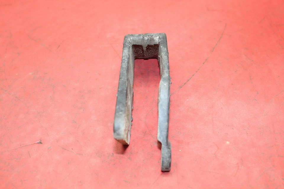 Suzuki DR200SE 1997 basculante guía de cadena 61341-13A10 Foto 4 de 4