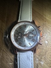 New Women s Geneva Platinum Wrist Watch White Face Faux Leather Band