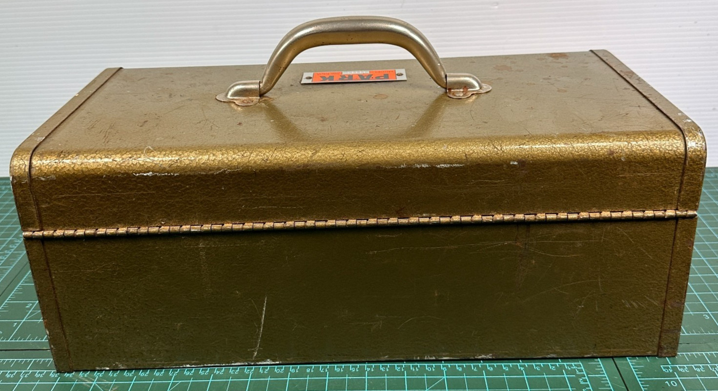 Vintage Park Steel Tackle Box Brown Green Felt Tray Tool Storage Model 83333