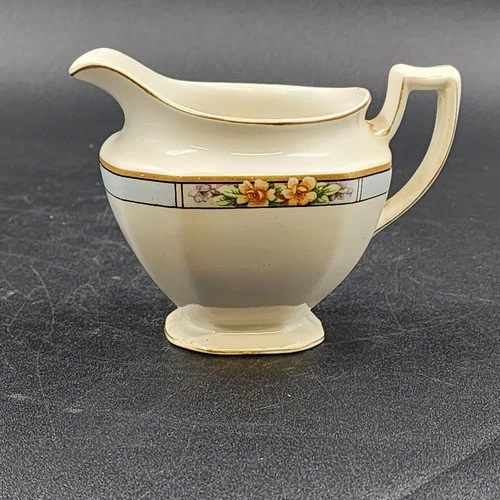 Jarra de jarabe crema azul Nebraska Inglaterra borde azul acento floral J&G Meakin - Imagen 1 de 11