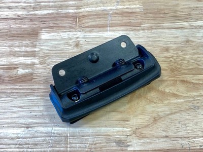 Thule SINGLE Replacement 3101 Base w Hardware
