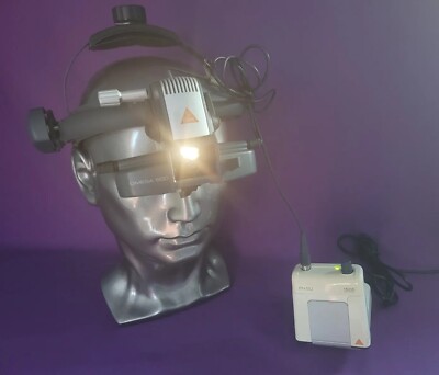 Heine Omega 500 ophthalmoscope with EN-50 power supply