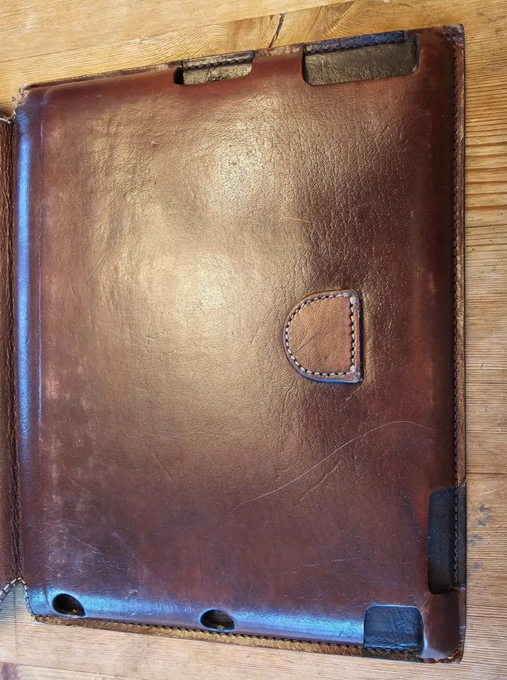 Chaqueta Restoration Hardware iPad 2.0 Cuero Chocolate Rústico En Caja Foto 4 de 4