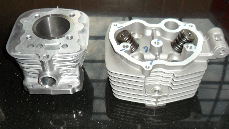 GENUINE HONDA PARTS (NOT COPIES) CG125 ENGINE CYCLINDER BLOCK BARREL & HEAD KIT  - Image 2 of 4