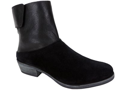 ATELJE 71 Women's Steiner Ankle Booties Black Pebbled Leather US 8M/ EU 39