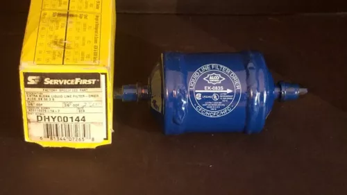 NEW Emerson/ALCO  DHY00140 3/8" Inlet O.O.F 3/8" Outlet Filter Drier Type 053S