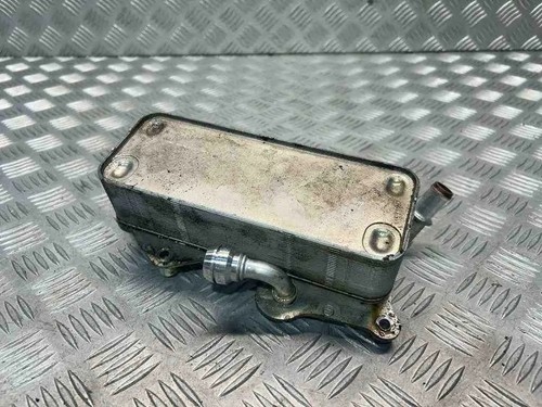 AUDI A6 Avant 4F5, C6 Ölkühler 4G0317021AG 3.00 Diesel 2012 32454008
