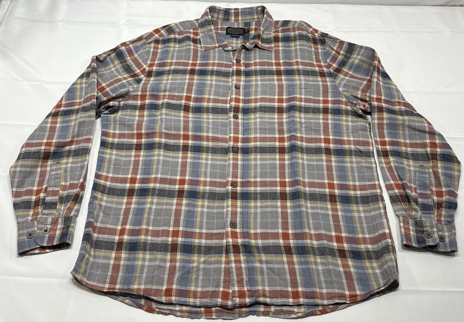 Pendleton Shirt Mens Medium Linen Blend Lightweight Plaid Button Up Long Sleeve
Opens in a new windo