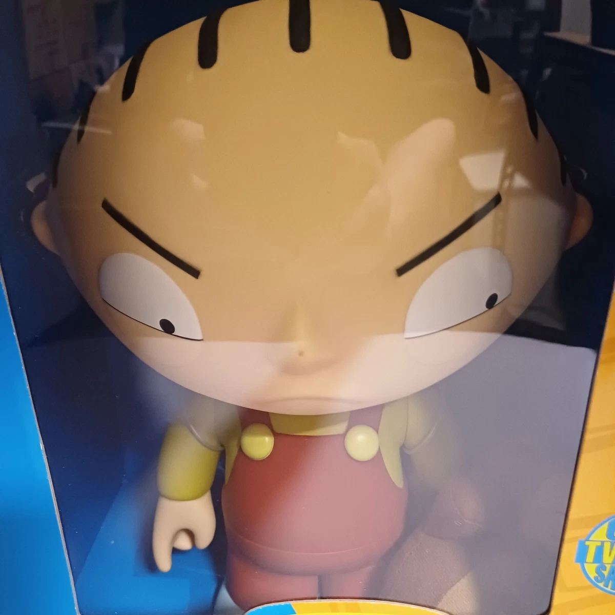 MEZCO FAMILY GUY DELUXE TALKING STEWIE WITH RUPERT 11" FIGURE
