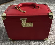 VTG Elizabeth Arden Red Makeup Case Hard Sided Travel Train Costmetic w/Key NEW