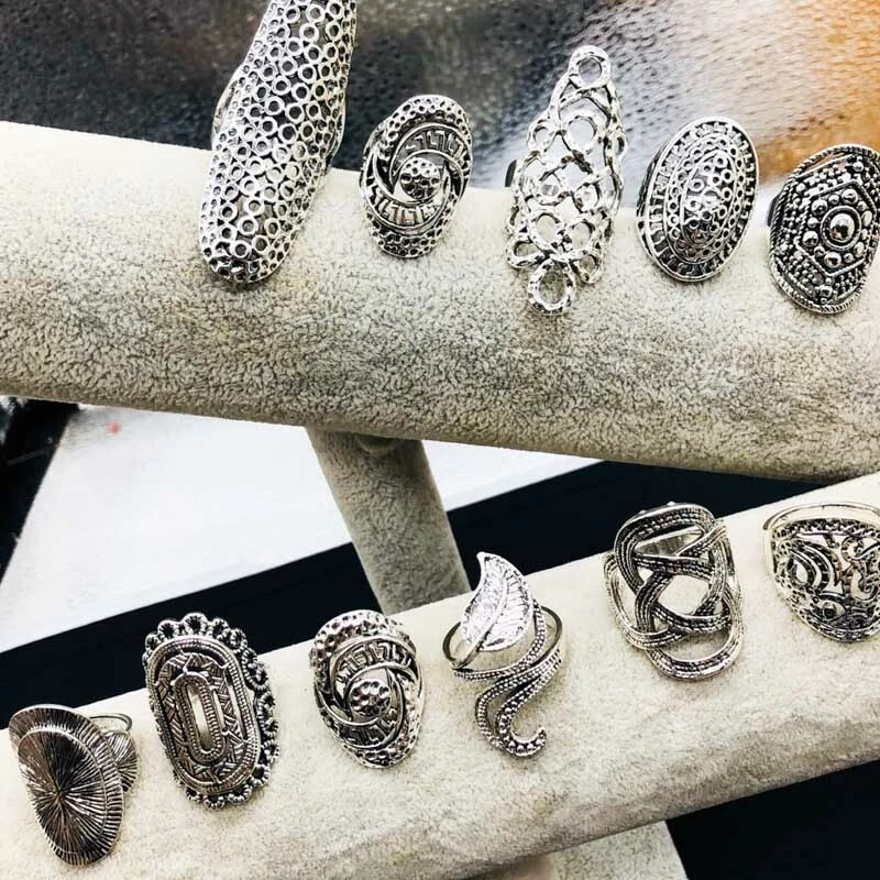 Anillos retro enchapados en plata de ley tallados vintage de 50 piezas para regalo de fiesta para mujer Foto 2 de 4