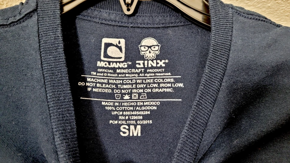 🔥 Official Minecraft Blue Cotton Boys Graphic Logo T-Shirt Small /Medium - Image 4 of 4