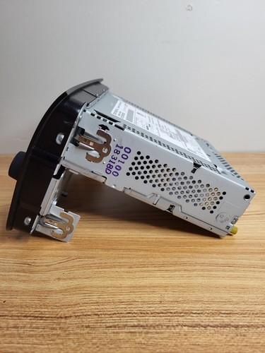 OEM Audio Head Unit Radio Display And Receiver 18-19 DODGE PROMASTER P6GE02LXFAD - Picture 3 of 7