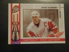 Steve Yzerman hockey cards-base U PICK