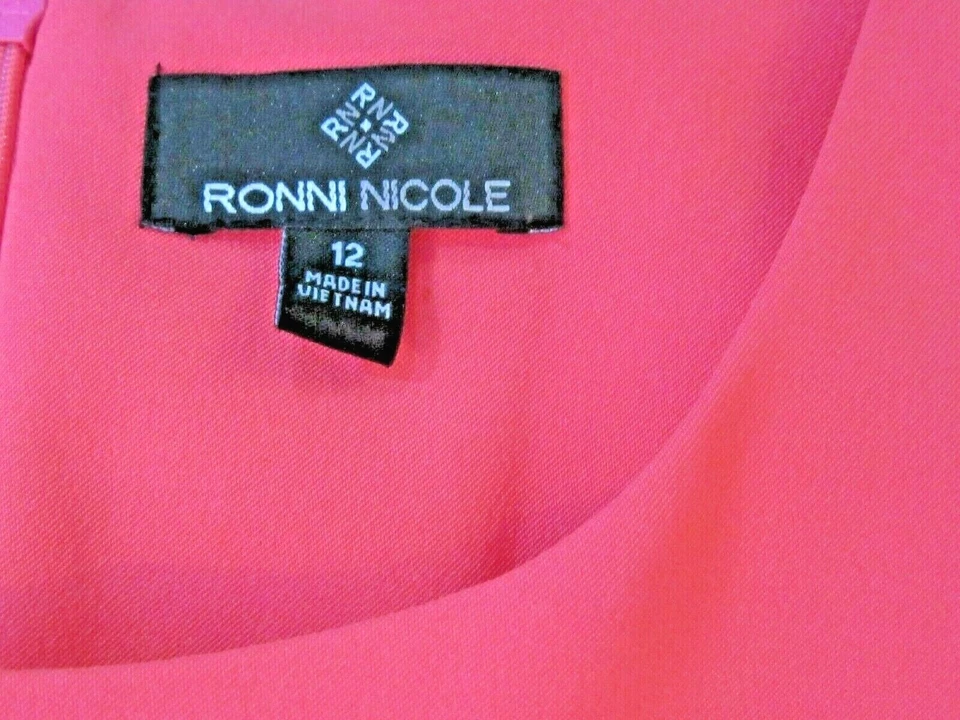 RONNI NICOLE SALMON PINK FORMAL DRESS SIZE 12 - Image 4 of 4