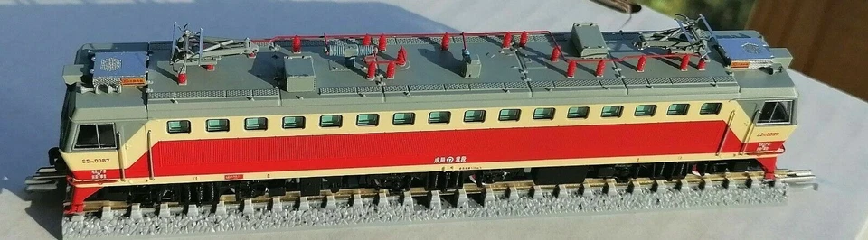 China Railway N 1:160 SS7C Heavy Duty Electric lok Bo-Bo-Bo E-lok w/ ESU Sound 5 - Image 3 of 4