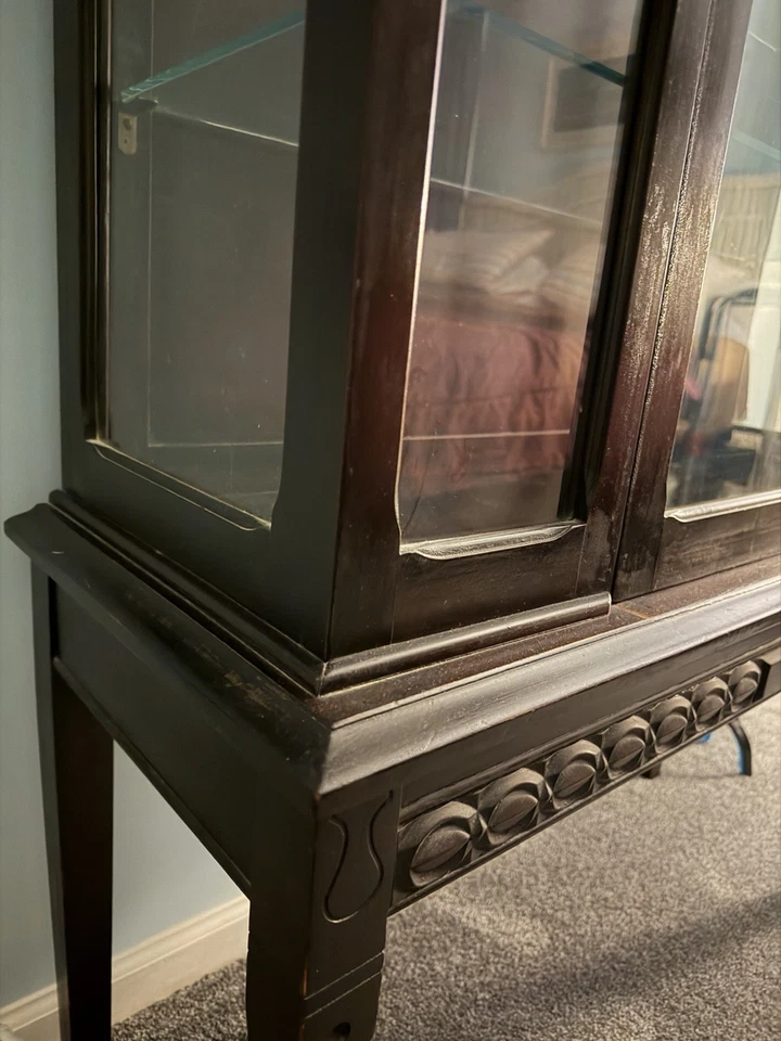 Armário Curio de Madeira/Vidro Estilo Antigo com Chave de Fechadura Estilo Antigo Funcionando - Imagem 3 de 3