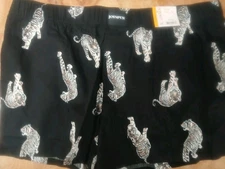 Joyspun Woven Shorts Black With Tigers Women’s Size Large NWT