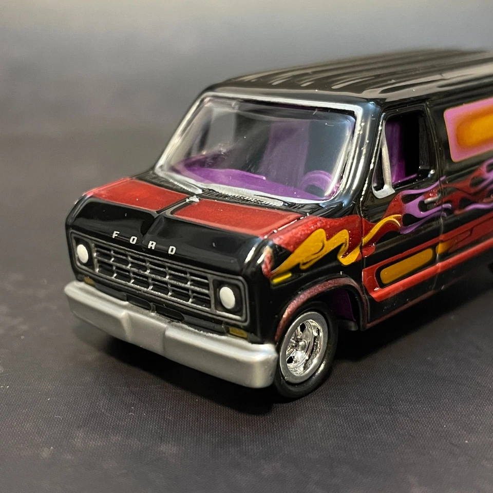 1977 Ford Econoline 150 BOOGIE VAN *Raven Black* 1/64 Premium Diecast Model - Image 2 of 4