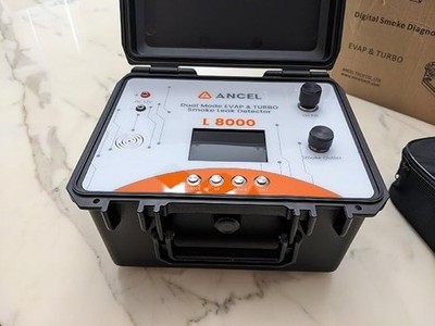 Automotive Smoke Tester Machine EVAP Car Pipe Vacuum System Smoke Leak Detector