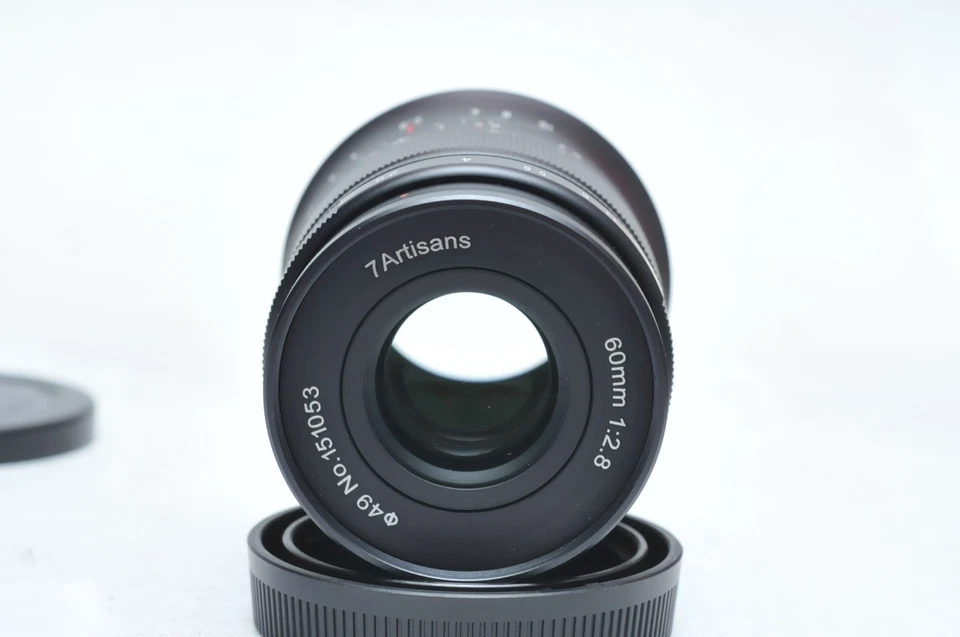 Artisan 60mm F2.8 APS-C MF Macro Prime Lens for Canon EOS-M 53 - Image 2 of 3