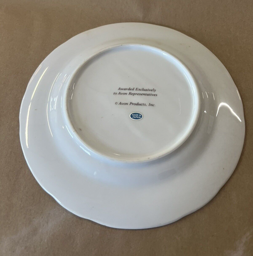 AVON CURRIER AND IVES PLATE 8 INCHES FSC # 0143-1 - Picture 3 of 6