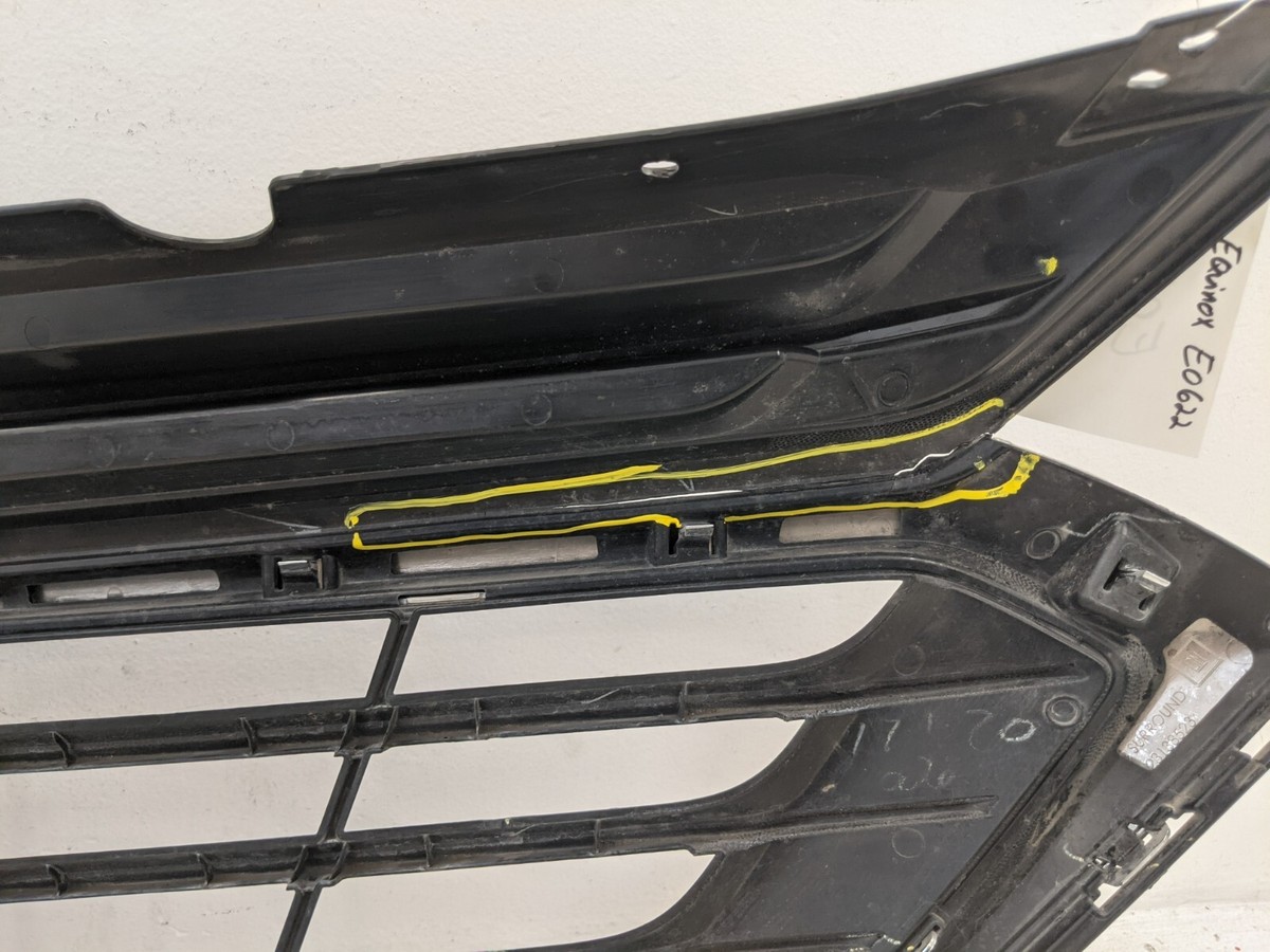 2018 - 2021 CHEVROLET EQUINOX FRONT GRILLE 84150738 OEM USED 