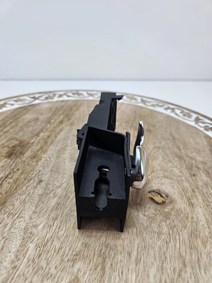 97-06 Jaguar XKR X100 Front Left Driver Side Inner Door Handle AEK GJA1101BD OEM - Image 2 of 4