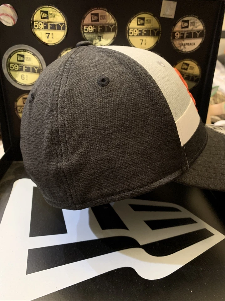 San Francisco Giants New Era 39Thirty Striped Shadow Collection Flex Fit Sz M/LG - Image 2 of 4