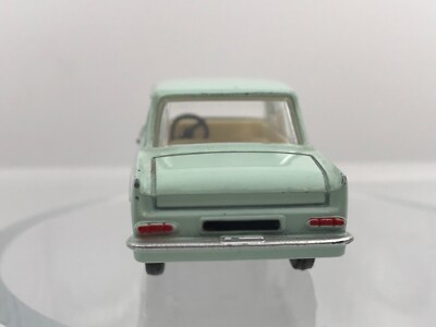 Dinky Toys Opel Kadett 540 – Échelle 1/43 – Modèle Vintage