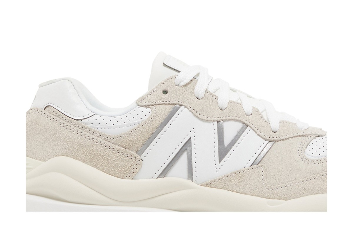 New Balance M501 ホワイト/ブルー サイズ26,0cm New Balance 530 Athletic Shoe - Sea Salt / Light Chrome Blue