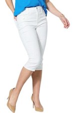 DG2 by Diane Gilman Virtual Stretch Denim Skinny Capri Jean White
