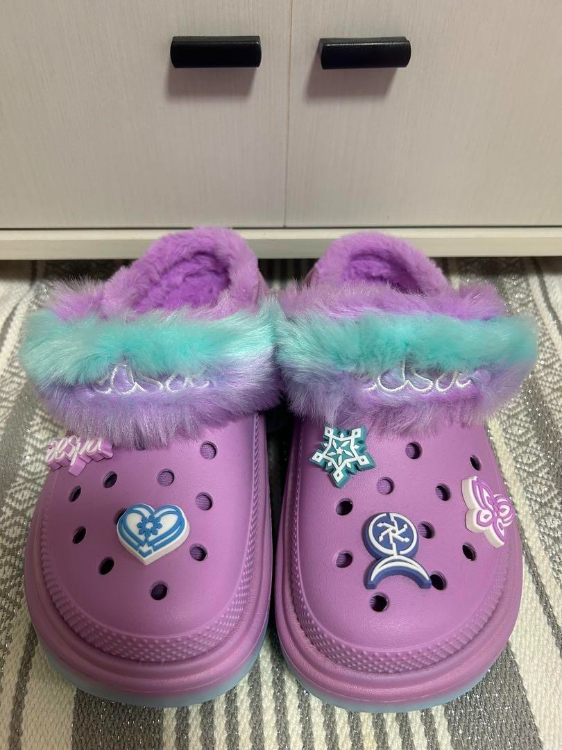 値下げ中！！［新品］aespa  crocs コラボ トレカGISELLE AESPA GISSELE X Crocs Stomp Lined Clog Photo Trading Card