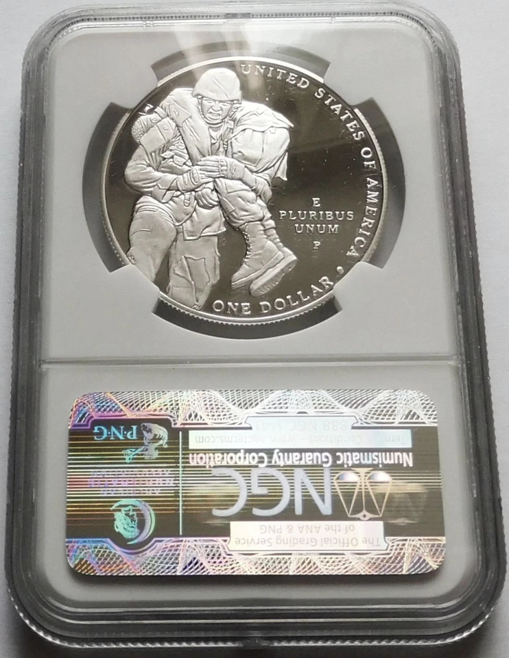 2011-P Medal of Honor Proof Silver Commemorative S$1 coin - NGC PF 70 UCAM - Image 3 of 4