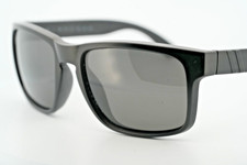 Blenders Black Tundra Sunglasses Rectangle Polarized Lens 100 UV Protection