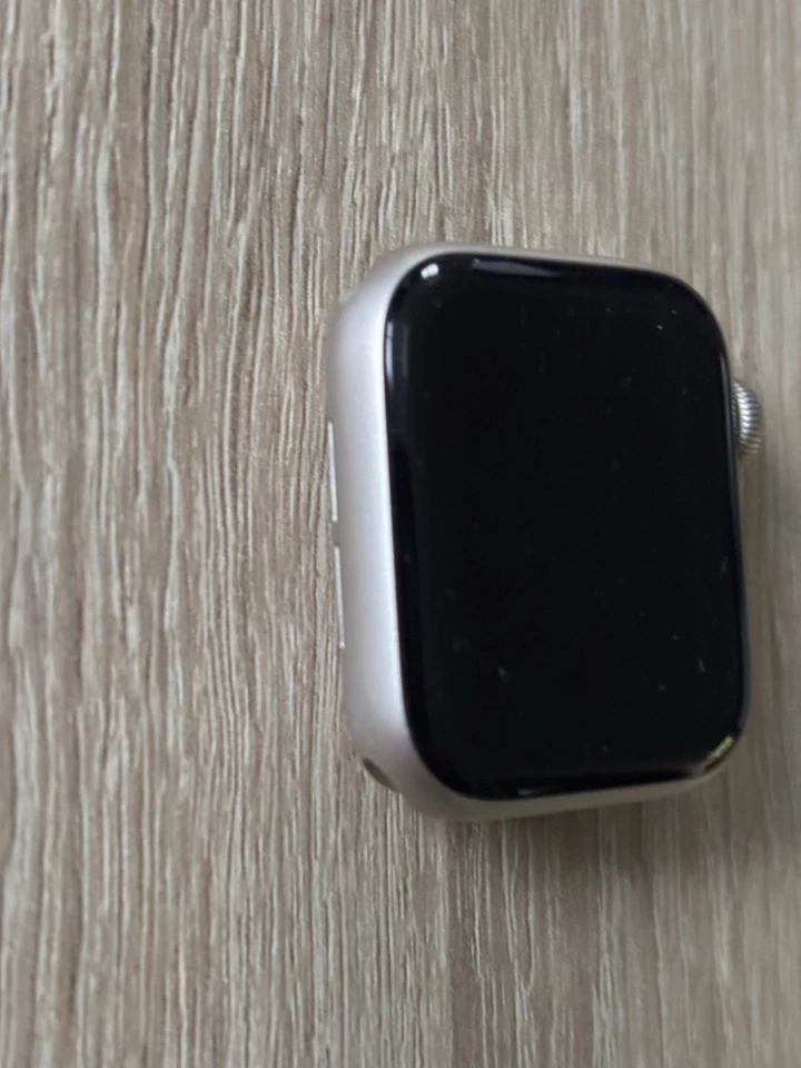 Apple Watch SE (2nd generation), Foto 2 von 5
