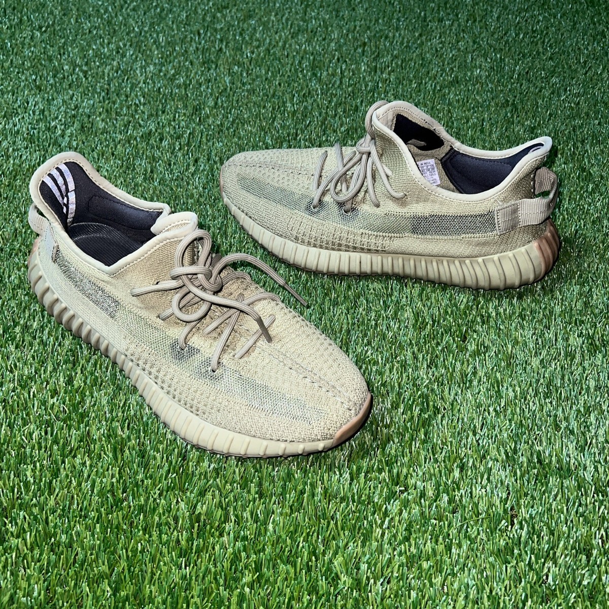 Size 11 - adidas Yeezy Boost 350 V2 Sulfur 194815754217| eBay