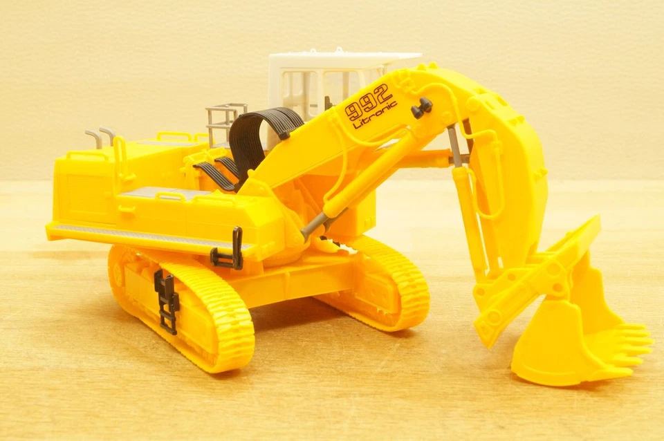 Ho 1:87 Kibri 10638 LIEBHERR R 992 Litronic Con Benna A Fessura Modello Pronto - Immagine 2 di 4