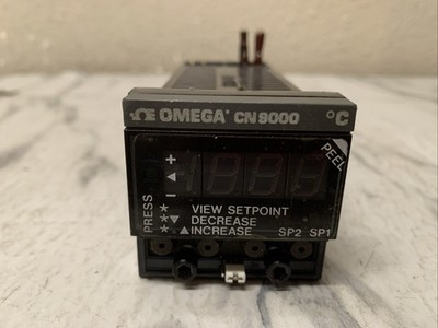 Omega Engineering, inc. CN9111 Temperature Controller CN9000A