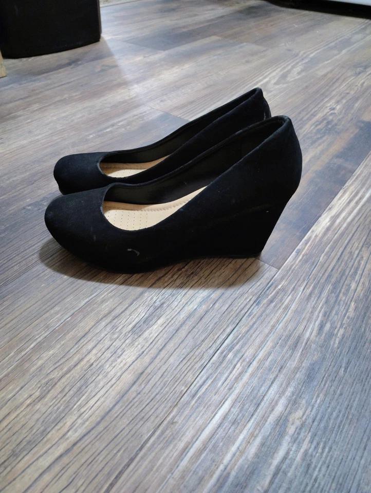 Черные каблуки - Изображение 2 из 2